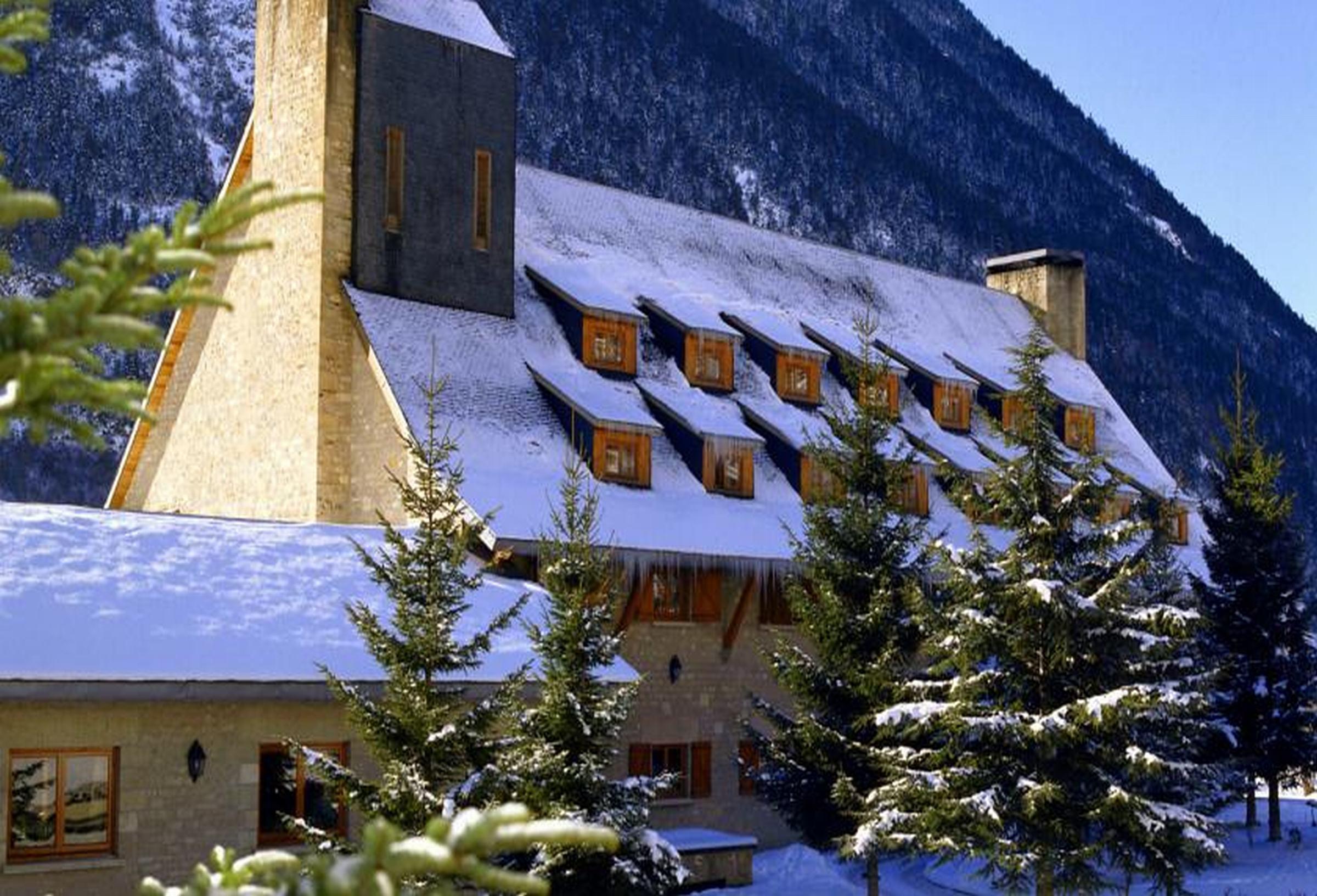 Parador De Arties Exterior photo